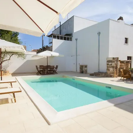 Studio Luxury Courtyard-2 By Interhome Apartment Racale