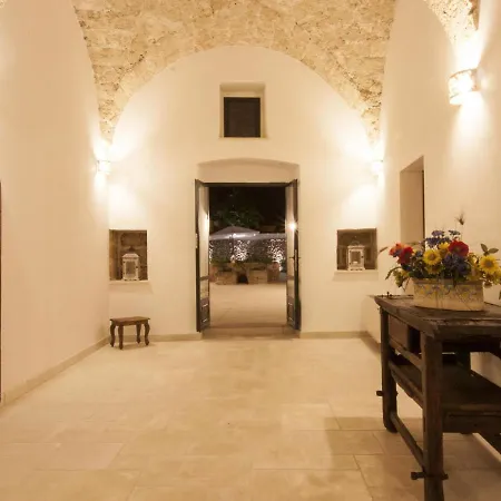 Studio Luxury Courtyard-2 By Interhome